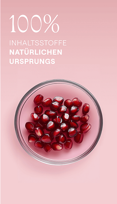 Granatapfel Kerne in einer Petrischale. 100% Inhaltsstoffe natürlichen Ursprungs.