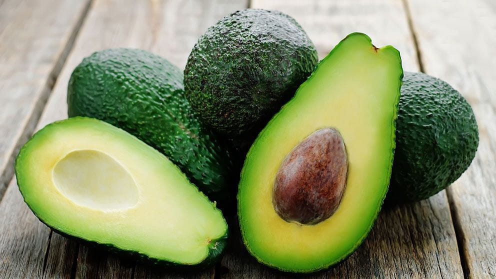 avocat coupé en deux